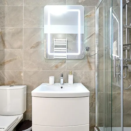 Seavibes B10 - Pool & Spa Beach Appartement