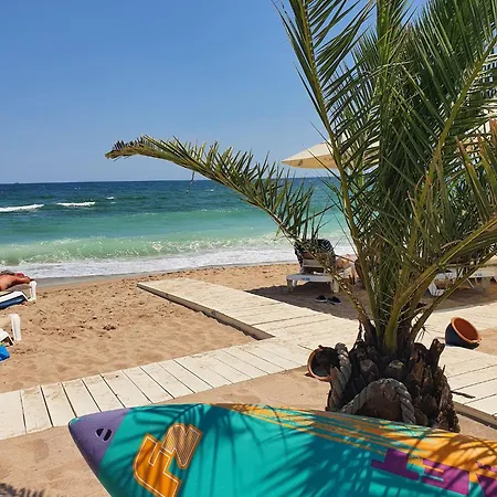 Seavibes B10 - Pool & Spa Beach Appartement